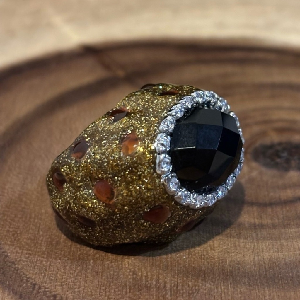 Suzanne Somers Gold And Black Ring With Red Accents